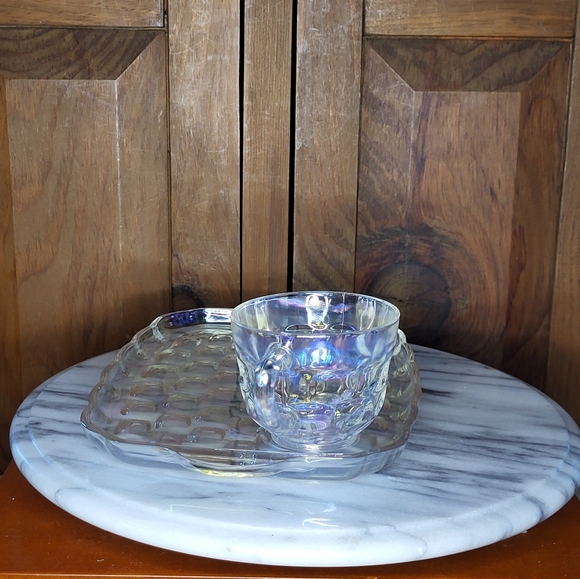 Carnival Glass Snack Tray Set - Picture 16 of 17